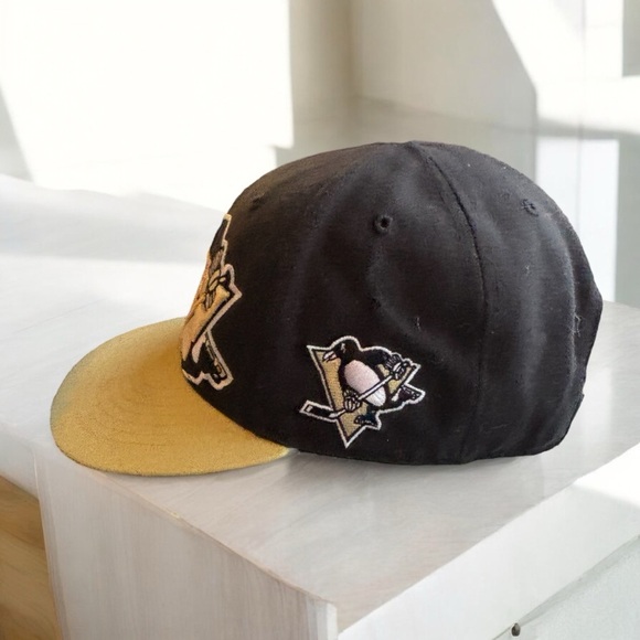 Pittsburgh Penguins NHL 47 Brand Vintage Snapback Cropped Penguin Hat Cap Hockey - Picture 3 of 7